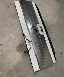 2011 2012 2013 2014 2015 2016 Ford F250 F350 F450 F550 Platinum White Tailgate with Step and Camera