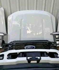 2023 2024 2025 Ford F250 F350 F450 F550 Super Duty OEM Oxford White Front Clip/End Includes: OEM Full LED Headlights Driver Side and Passenger Side Front Fenders Hood OEM Black Grille Front Bumper with Fog Lights