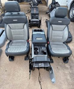 2021-2026 Ford F-150 Limited Interior Single Cab This interior was just detailed and is in amazing condition. This Interior Includes: - Front Seats ✅ - Front Door Panels ✅ - Complete Center Console ✅ - Complete Dashboard ✅